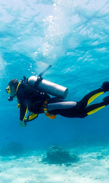 hero-b1_1920x1920 hero-b1_1920x1920